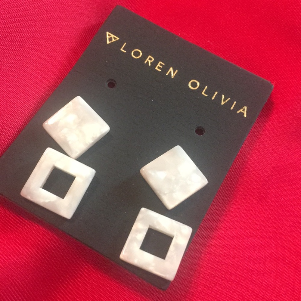 Loren Olivia Pierced Earrings- 2 pairs included